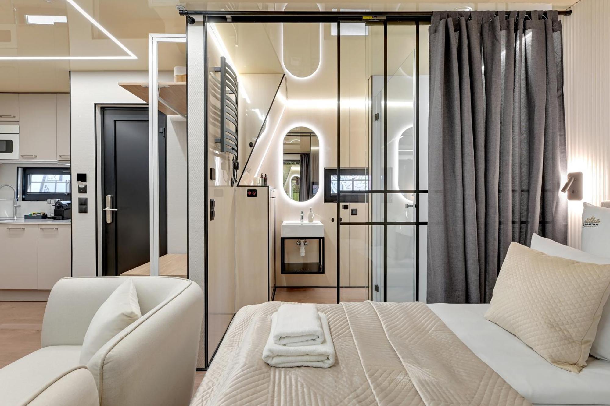 Domy Na Wodzie - La Mare Motlava Houseboats With Sauna By Downtown Apartments Gdańsk Exterior foto