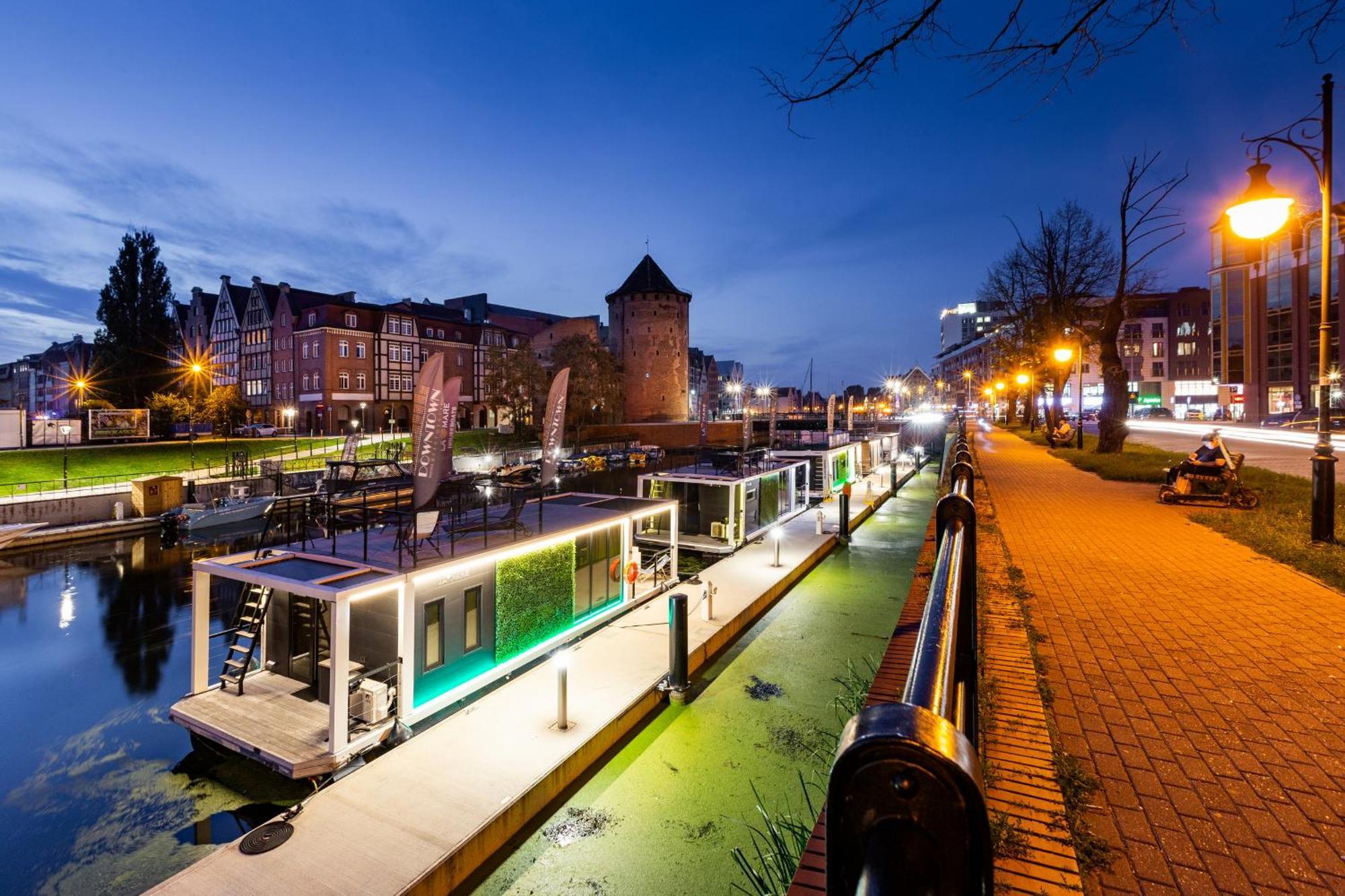 Domy Na Wodzie - La Mare Motlava Houseboats With Sauna By Downtown Apartments Gdańsk Exterior foto