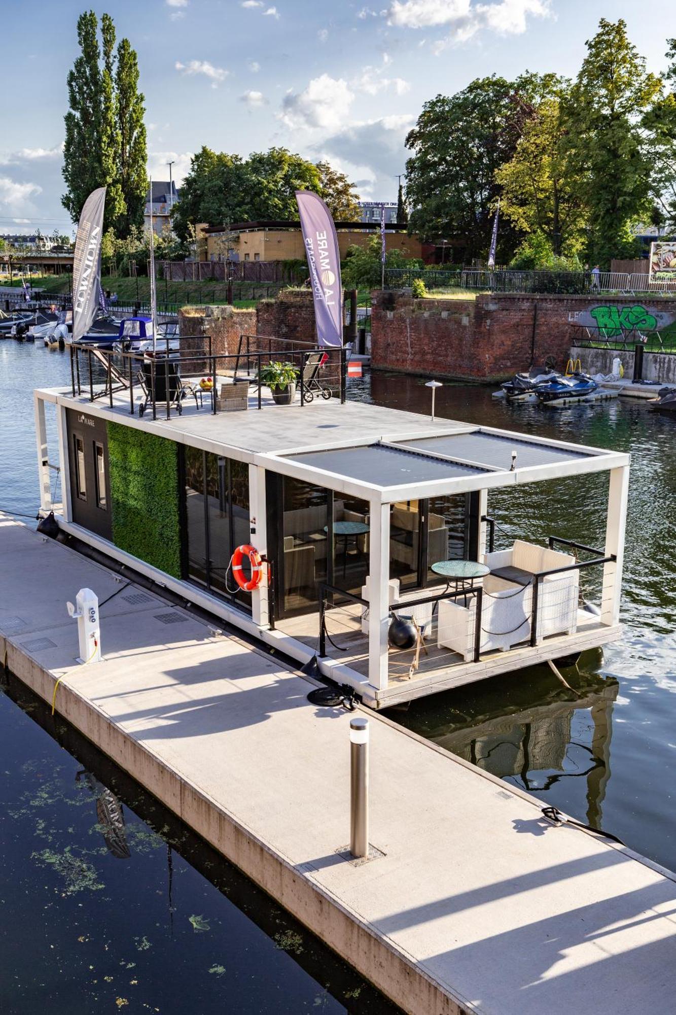 Domy Na Wodzie - La Mare Motlava Houseboats With Sauna By Downtown Apartments Gdańsk Exterior foto