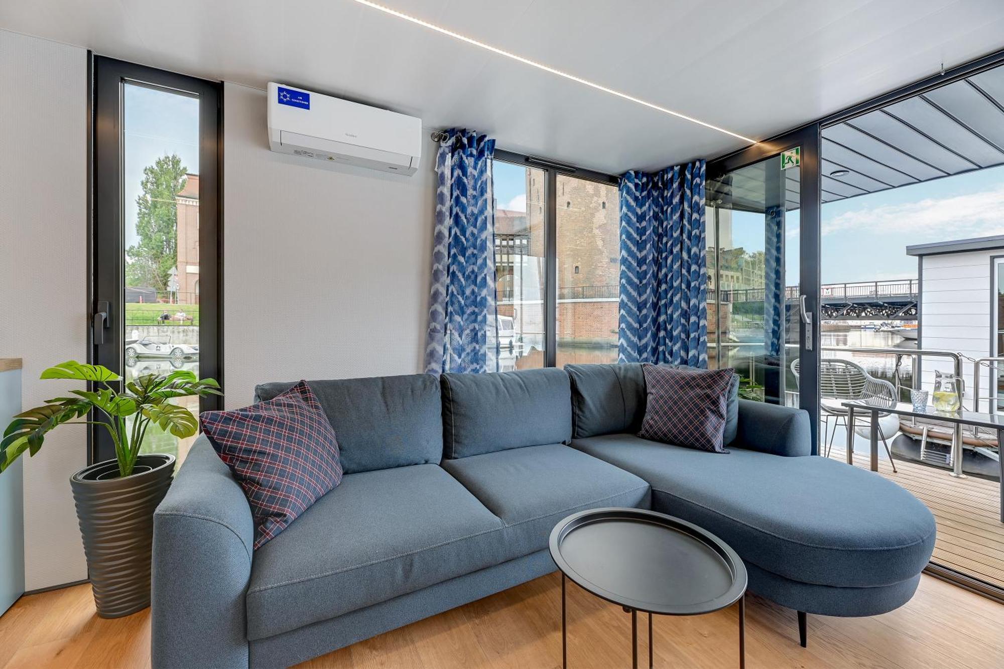 Domy Na Wodzie - La Mare Motlava Houseboats With Sauna By Downtown Apartments Gdańsk Exterior foto